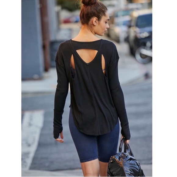 Free People Movement Lay Up Long Sleeve Black Tee Women’s Small - Picture 8 of 8